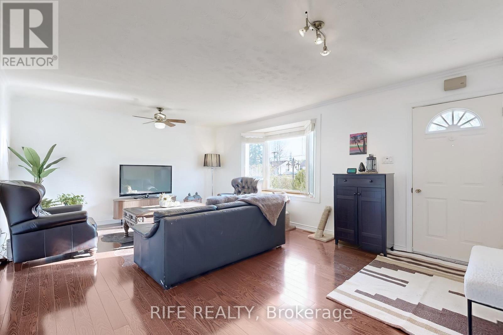 19 Buena Vista Avenue, Toronto (L'amoreaux), Ontario  M1S 1J3 - Photo 18 - E12201167