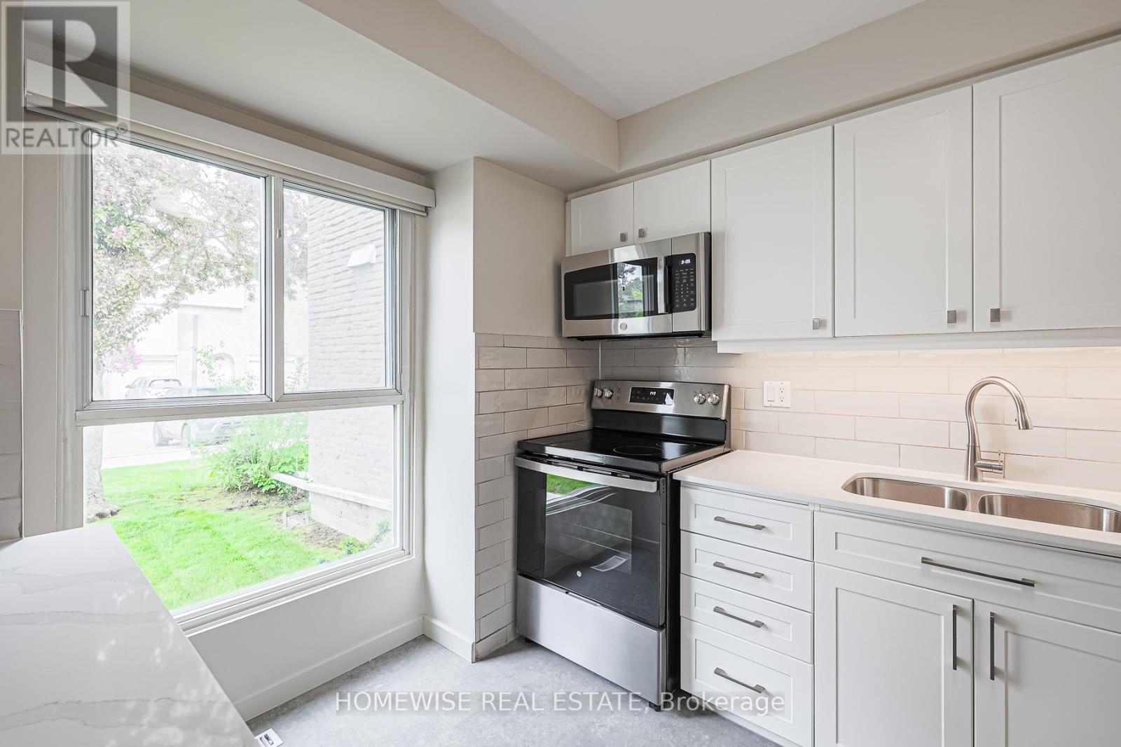 33 - 570 Waverly Street N, Oshawa, Ontario  L1J 5Y3 - Photo 11 - E12201236