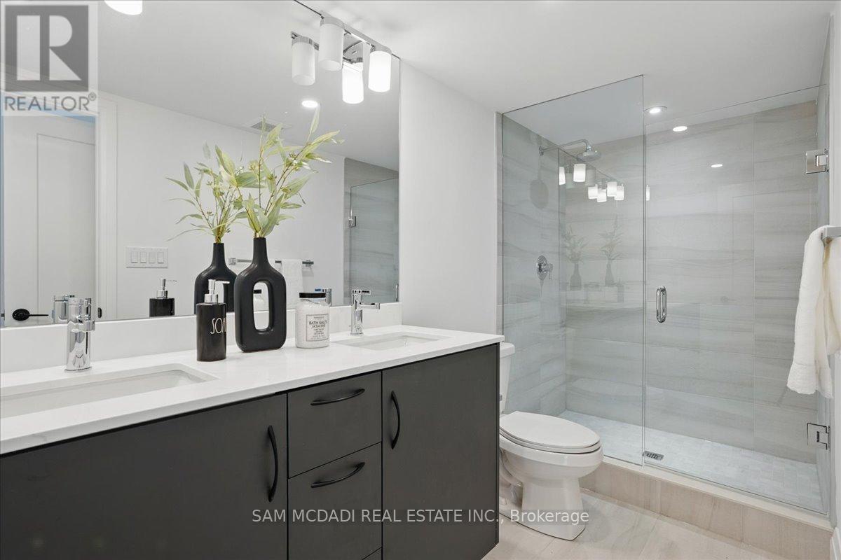 33 Burleigh Mews, Vaughan, Ontario  L4J 8A2 - Photo 21 - N12201246