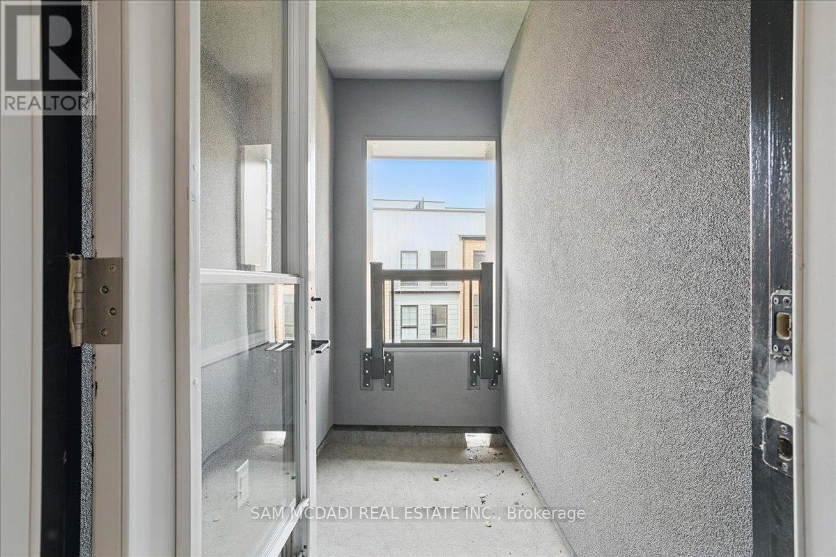 33 Burleigh Mews, Vaughan, Ontario  L4J 8A2 - Photo 32 - N12201246