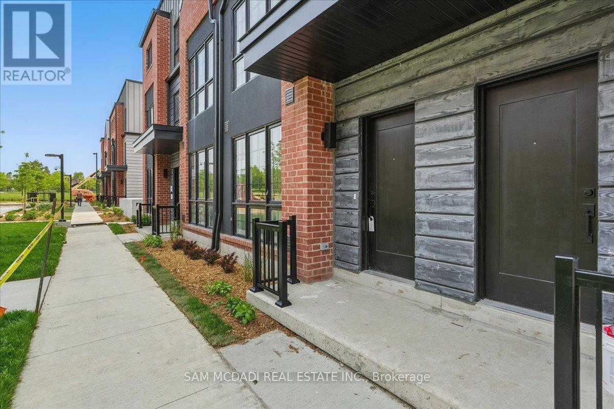 33 Burleigh Mews, Vaughan, Ontario  L4J 8A2 - Photo 40 - N12201246