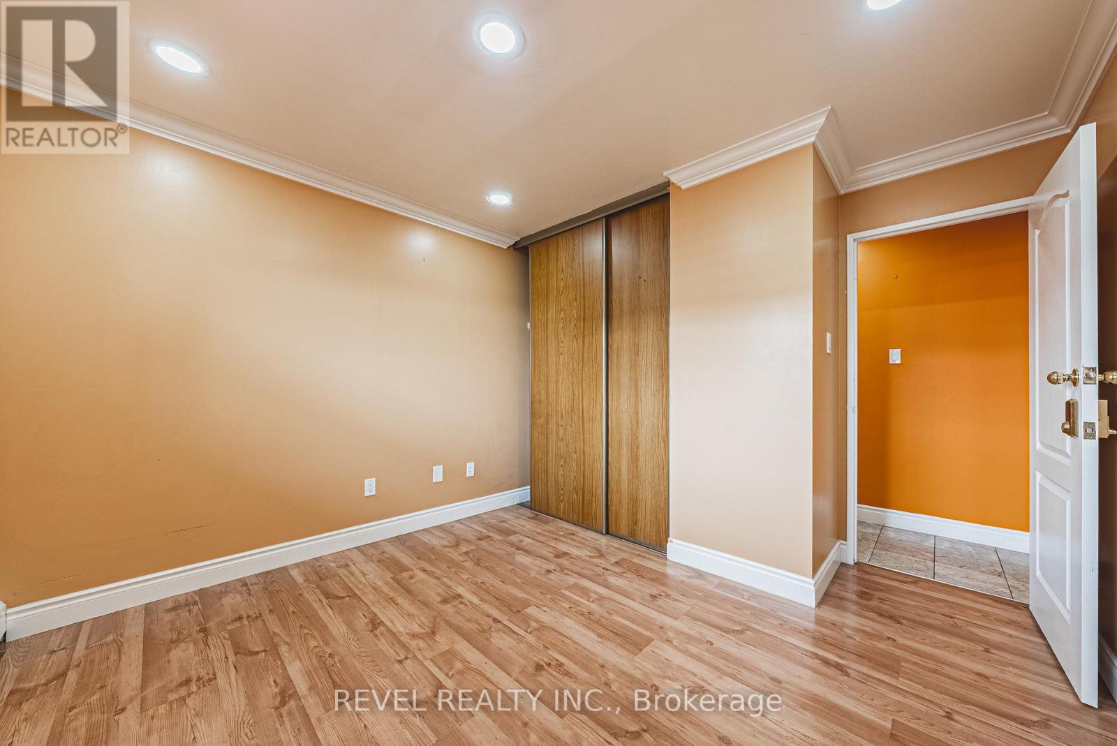 805 - 3577 Derry Road E, Mississauga, Ontario  L4T 1B3 - Photo 21 - W12201200