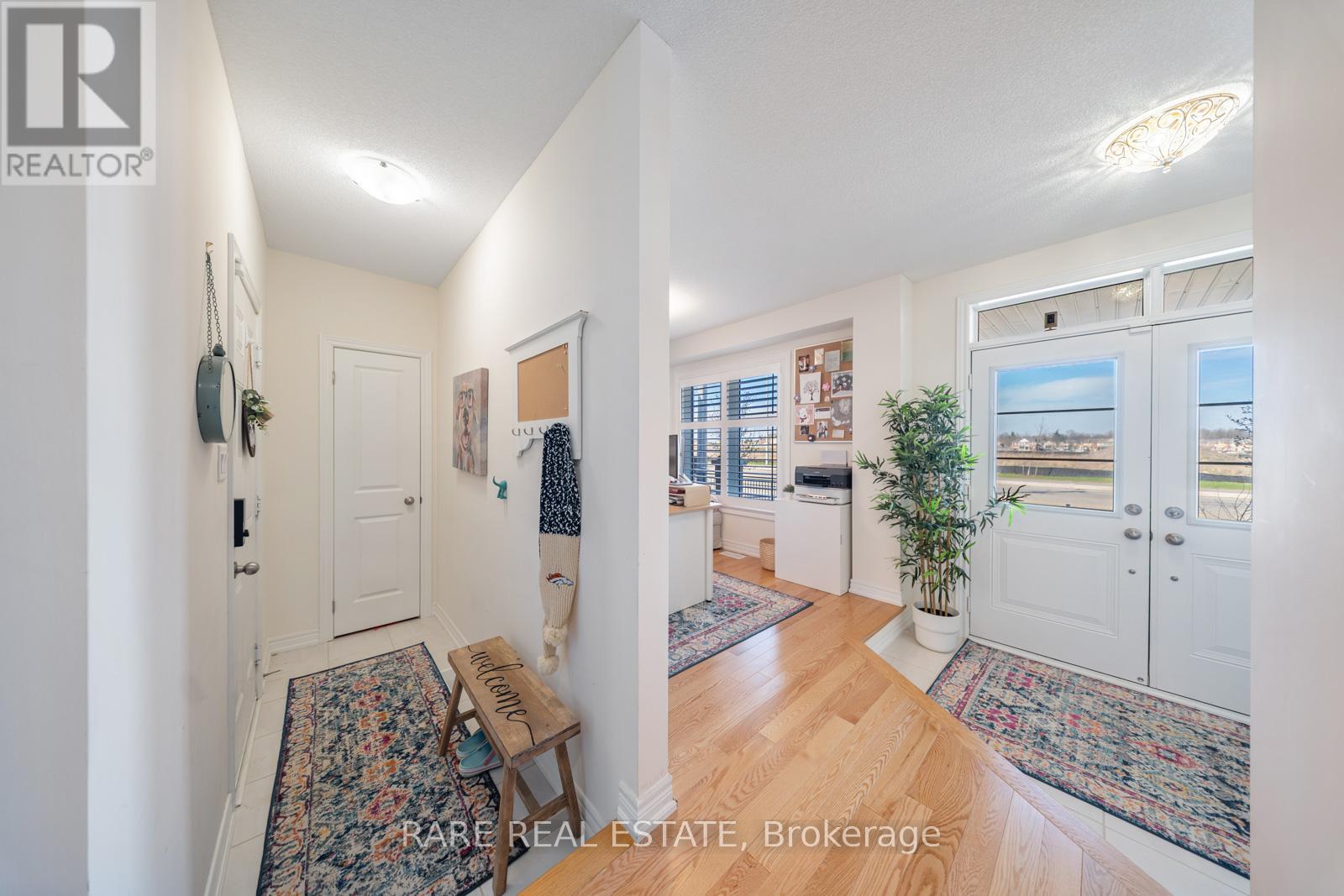 160 Fruitvale Circle, Brampton, Ontario  L7A 5C4 - Photo 5 - W12201247