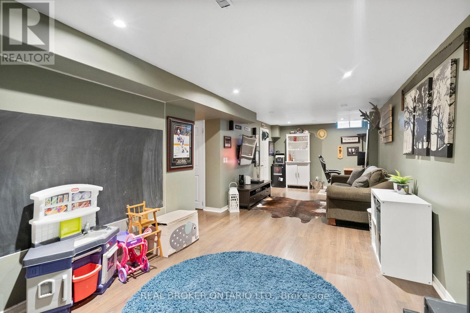 92 Rawling Crescent, Brampton, Ontario  L6Z 1N8 - Photo 39 - W12201253