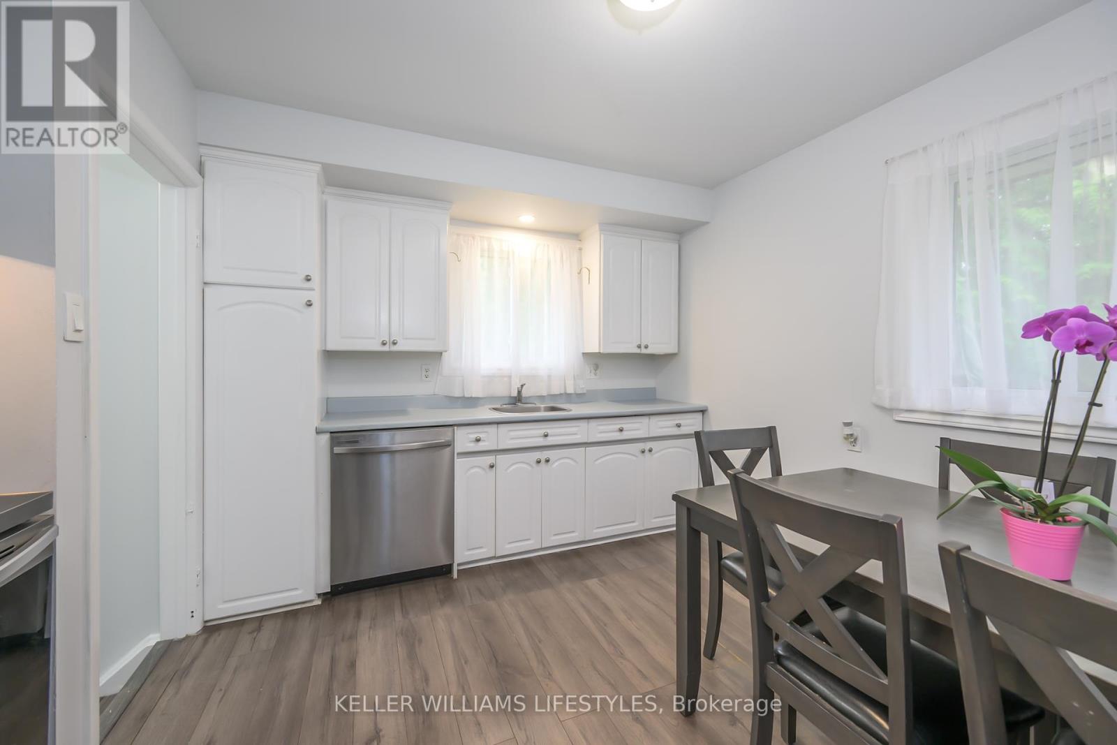 130 Pawnee Road, London East (East D), Ontario  N5V 2S8 - Photo 14 - X12201259