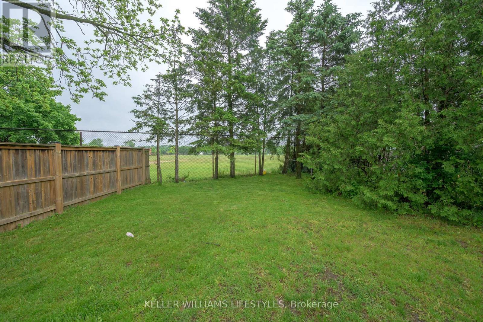 130 Pawnee Road, London East (East D), Ontario  N5V 2S8 - Photo 8 - X12201259