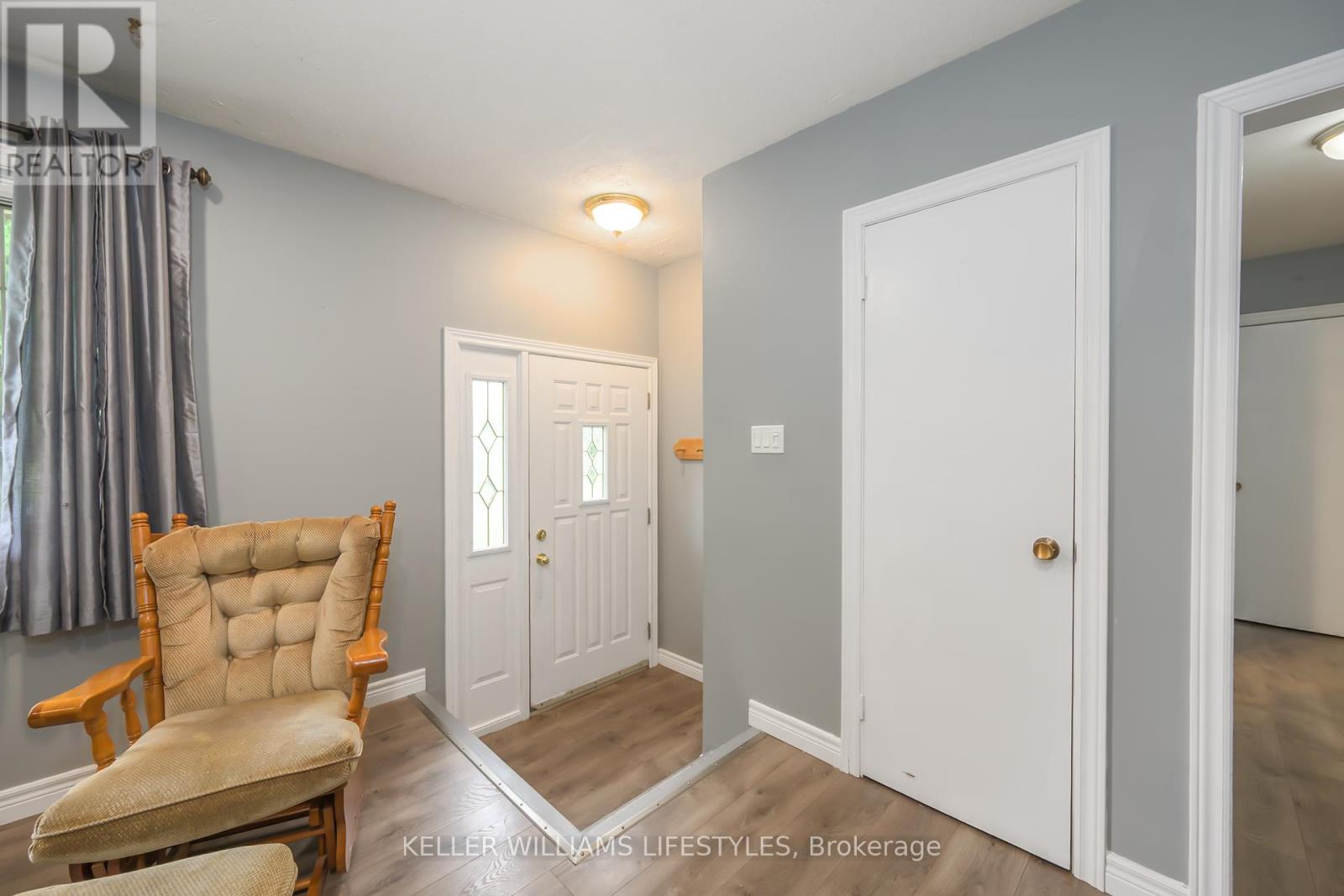 130 Pawnee Road, London East (East D), Ontario  N5V 2S8 - Photo 9 - X12201259
