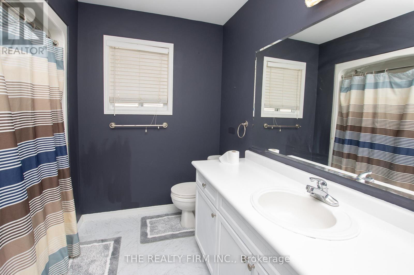 Photo 24 of 42 for 1381 Blackmaple Drive