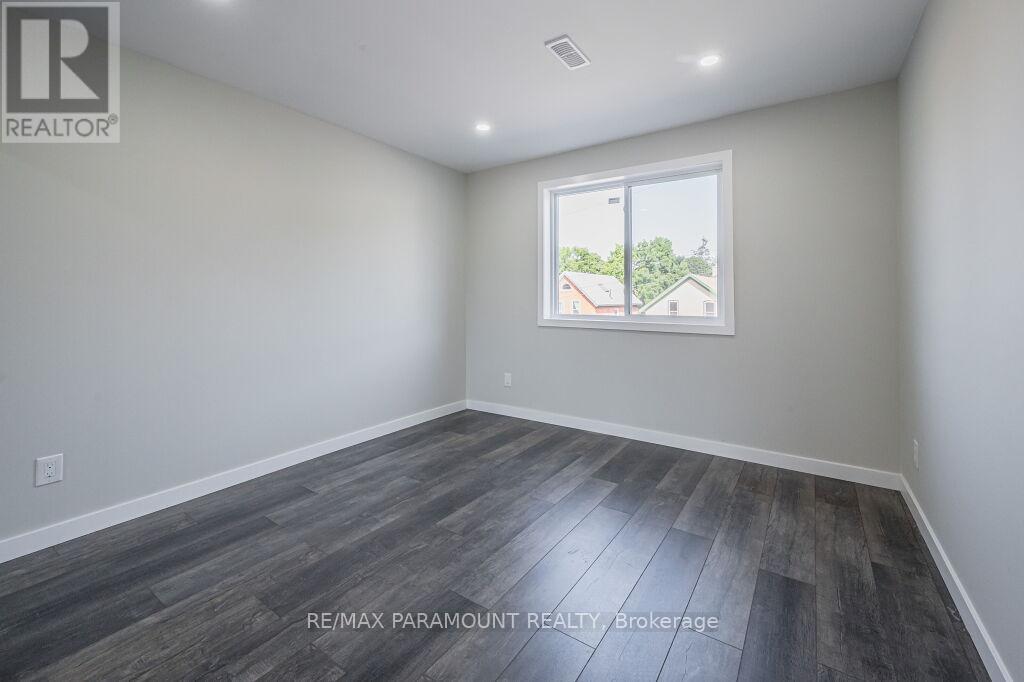 103 Peter Street, Kitchener, Ontario  N2G 3K1 - Photo 19 - X12201177