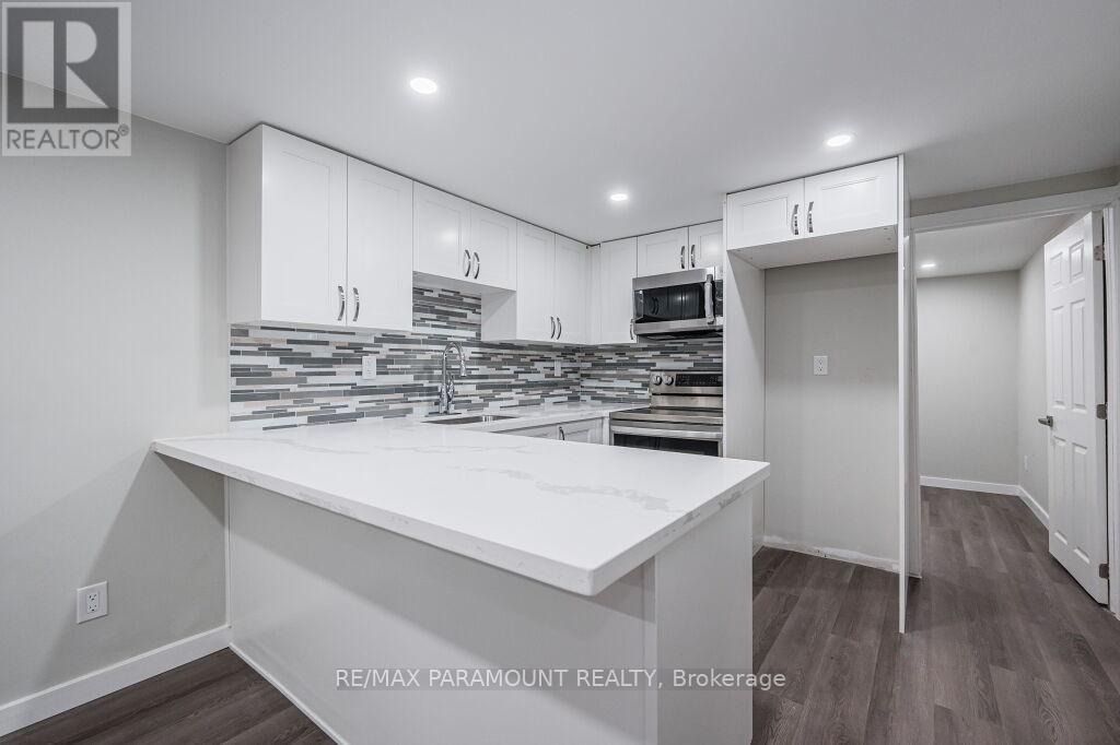 103 Peter Street, Kitchener, Ontario  N2G 3K1 - Photo 32 - X12201177