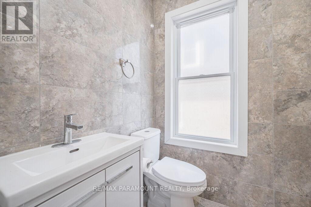 103 Peter Street, Kitchener, Ontario  N2G 3K1 - Photo 7 - X12201177