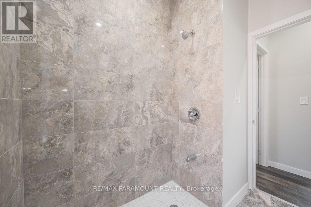 103 Peter Street, Kitchener, Ontario  N2G 3K1 - Photo 8 - X12201177