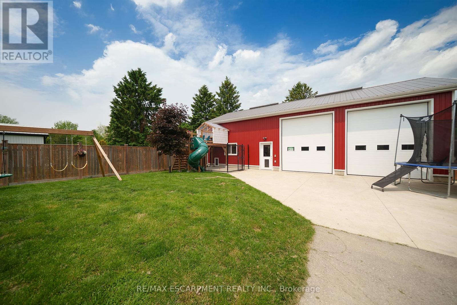 166 King Street, Brant (Burford), Ontario  N0E 1A0 - Photo 37 - X12201190