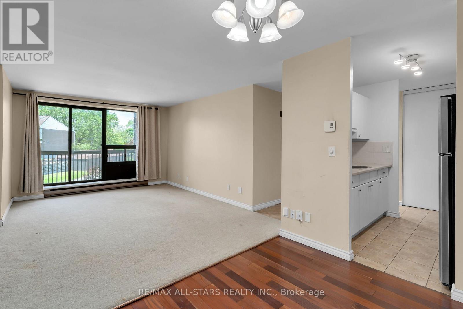 212 - 17 Eldon Hall Place, Kingston (Central City West), Ontario  K7M 7H5 - Photo 16 - X12201216