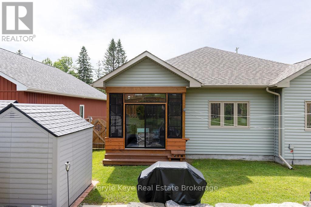 86 Chaffey Township Road, Huntsville, Ontario  P1H 1C8 - Photo 34 - X12201308