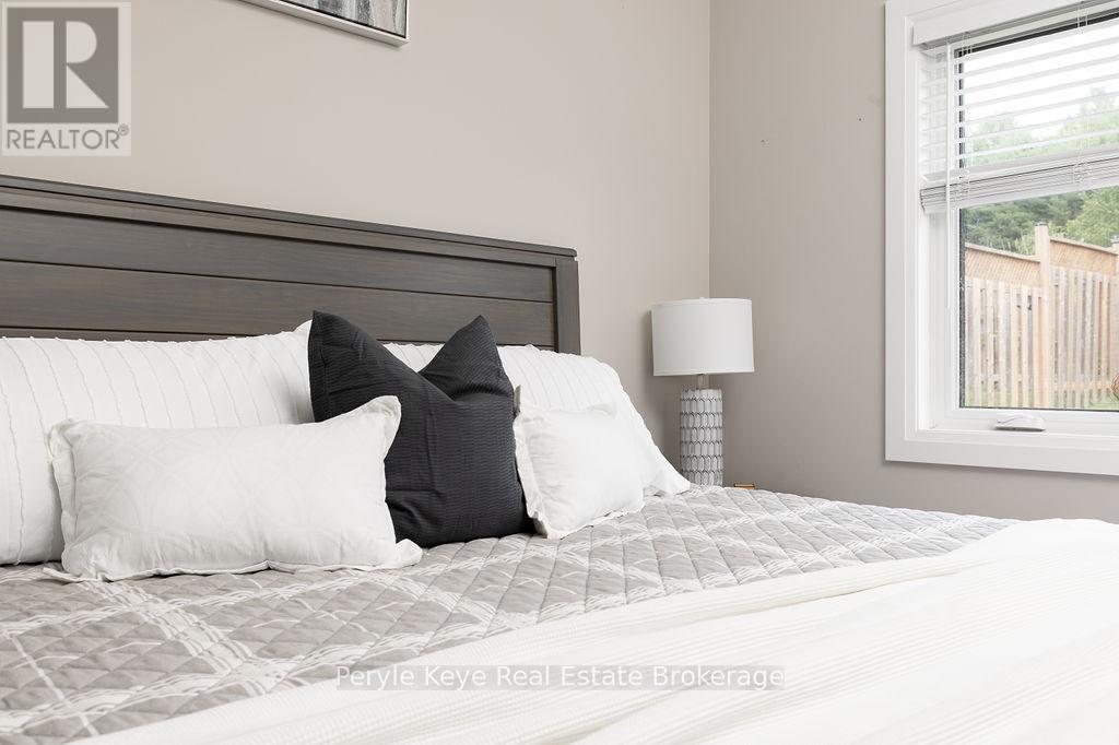 86 Chaffey Township Road, Huntsville, Ontario  P1H 1C8 - Photo 43 - X12201308