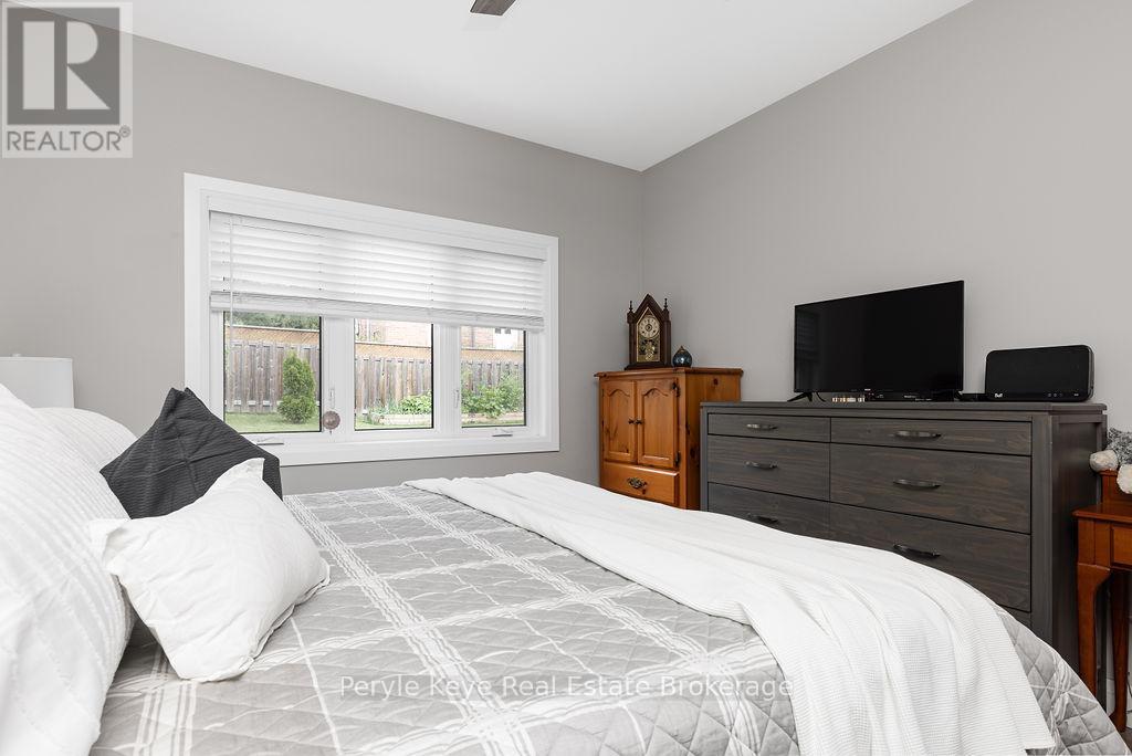 86 Chaffey Township Road, Huntsville, Ontario  P1H 1C8 - Photo 44 - X12201308
