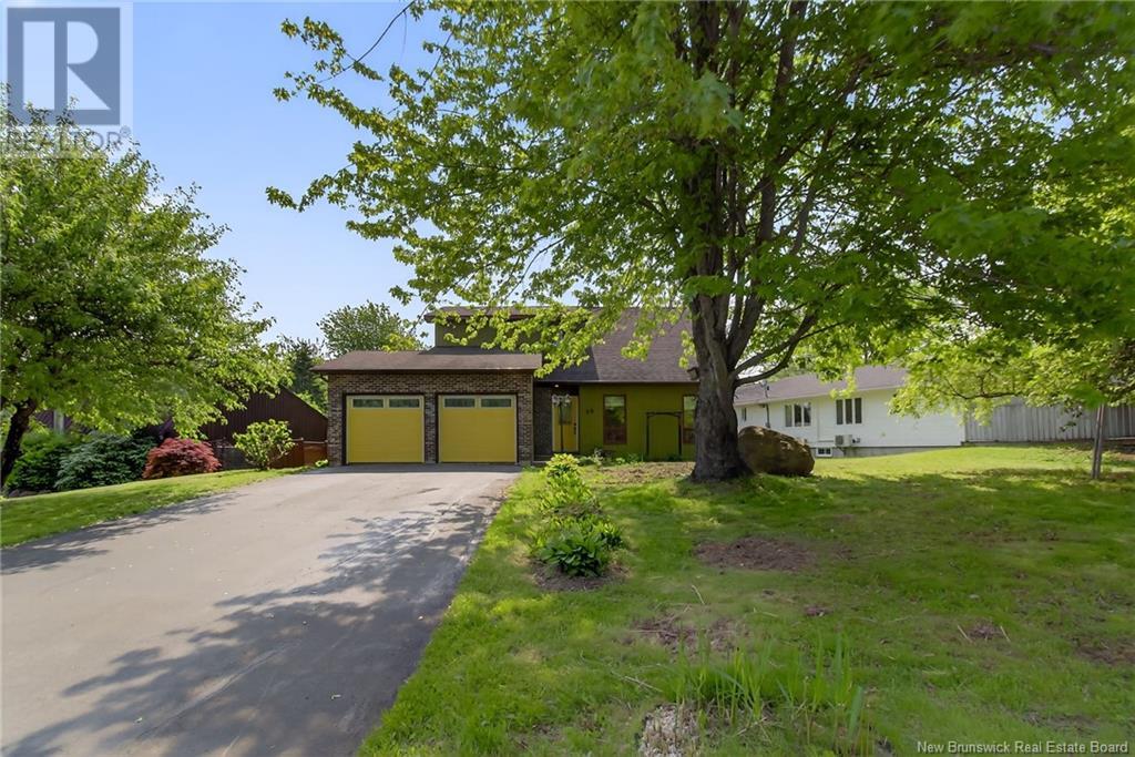 Property at 96 Teakwood Way image 2