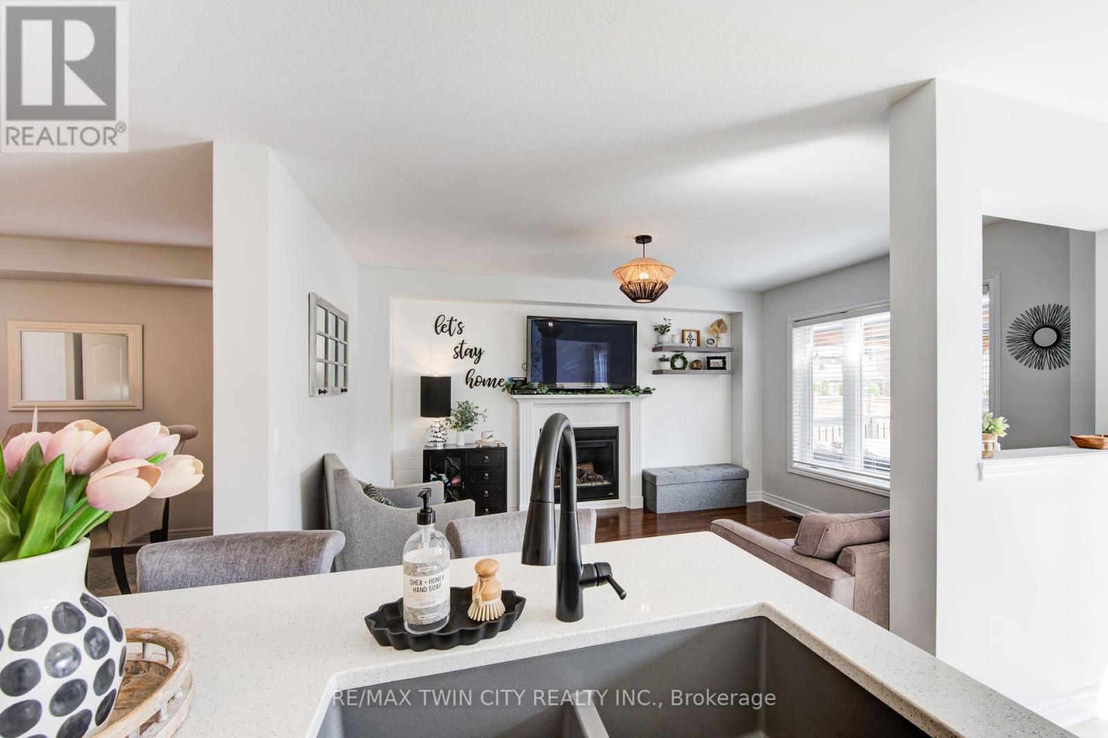 629 Baldwin Crescent, Woodstock, Ontario  N4T 0G5 - Photo 15 - X12153091