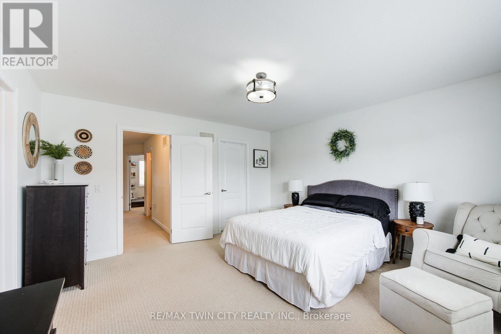 629 Baldwin Crescent, Woodstock, Ontario  N4T 0G5 - Photo 27 - X12153091