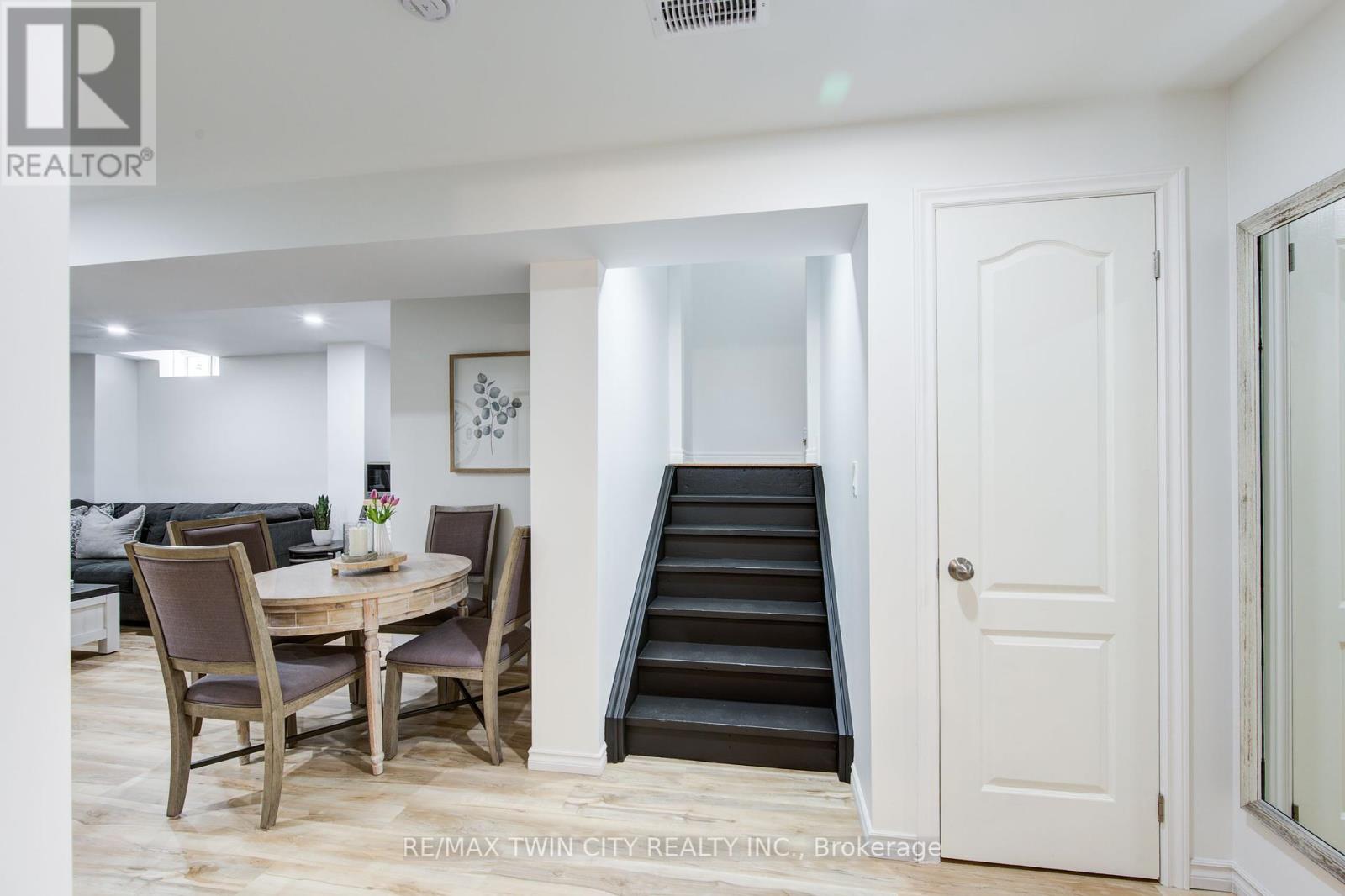 629 Baldwin Crescent, Woodstock, Ontario  N4T 0G5 - Photo 29 - X12153091