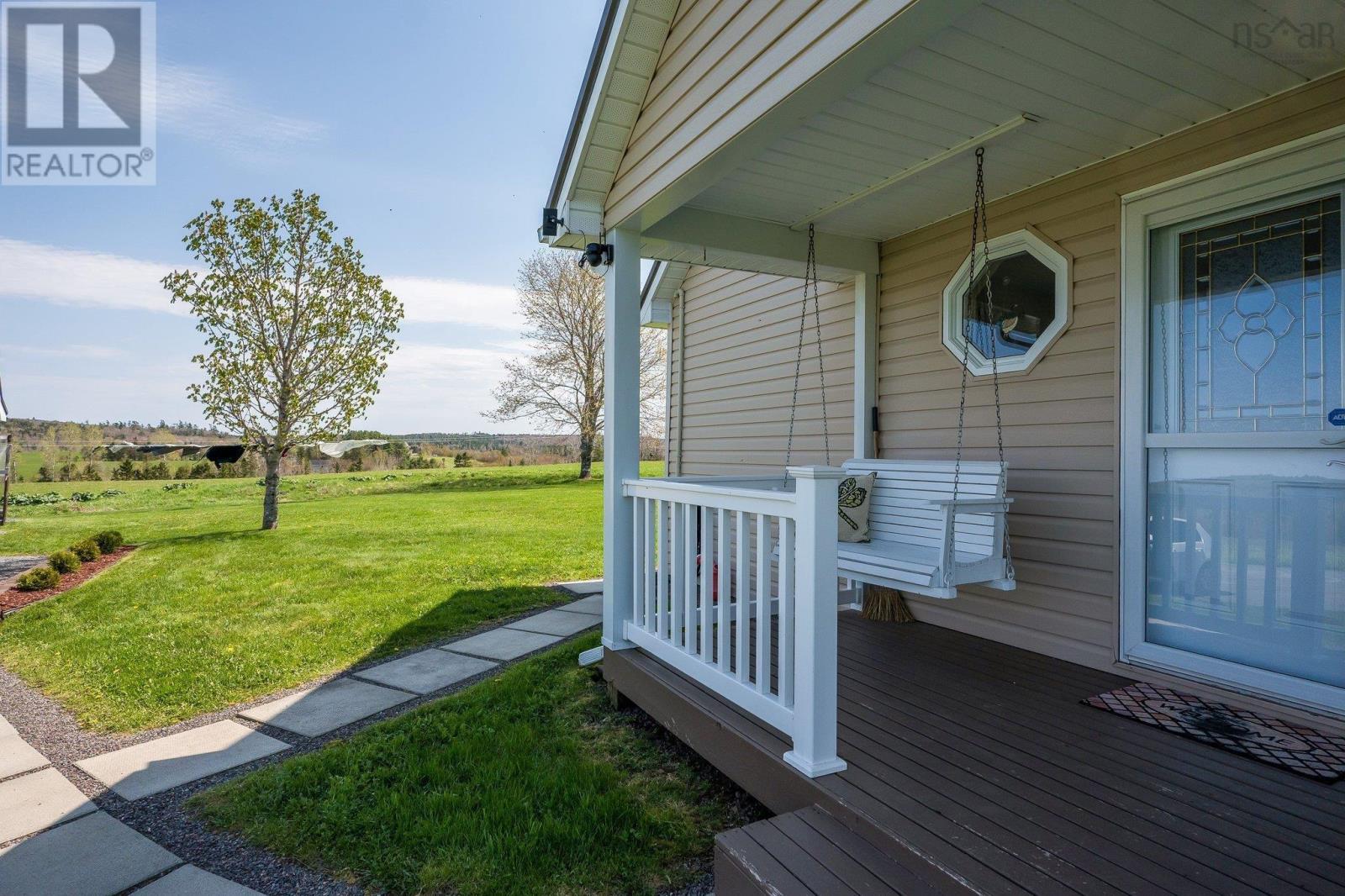 Property at 2784 Caribou Road image 2