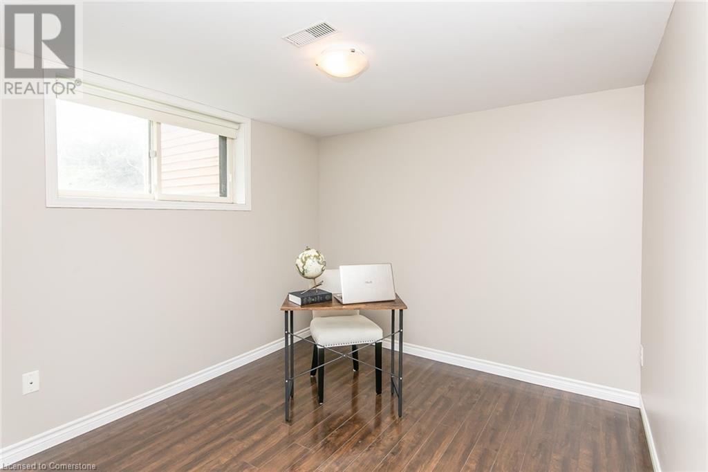 324 Concordia Crescent, Waterloo, Ontario  N2K 2M3 - Photo 36 - 40733582