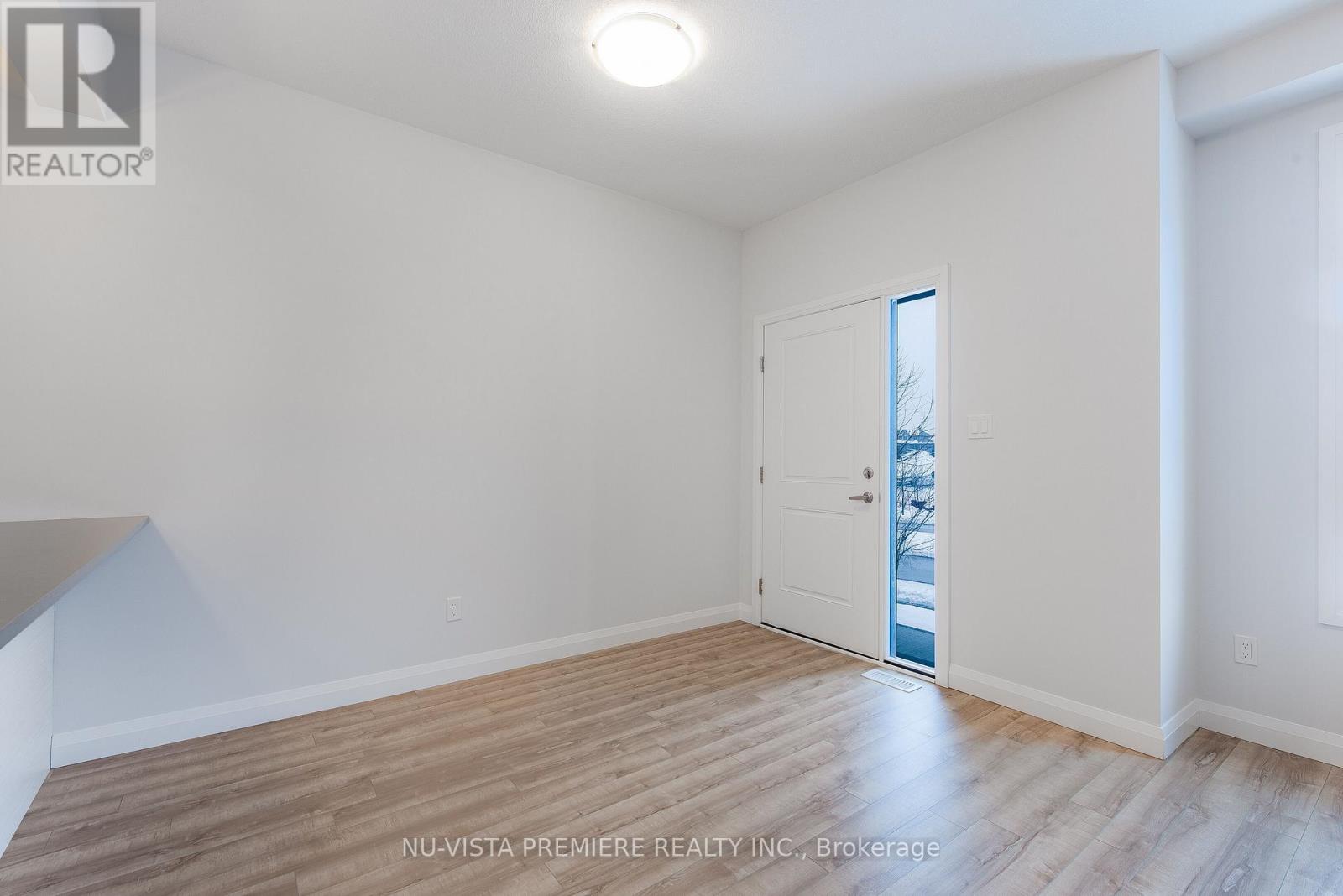 90 - 1820 Canvas Way, London North, Ontario  N5X 0N5 - Photo 10 - X12032075