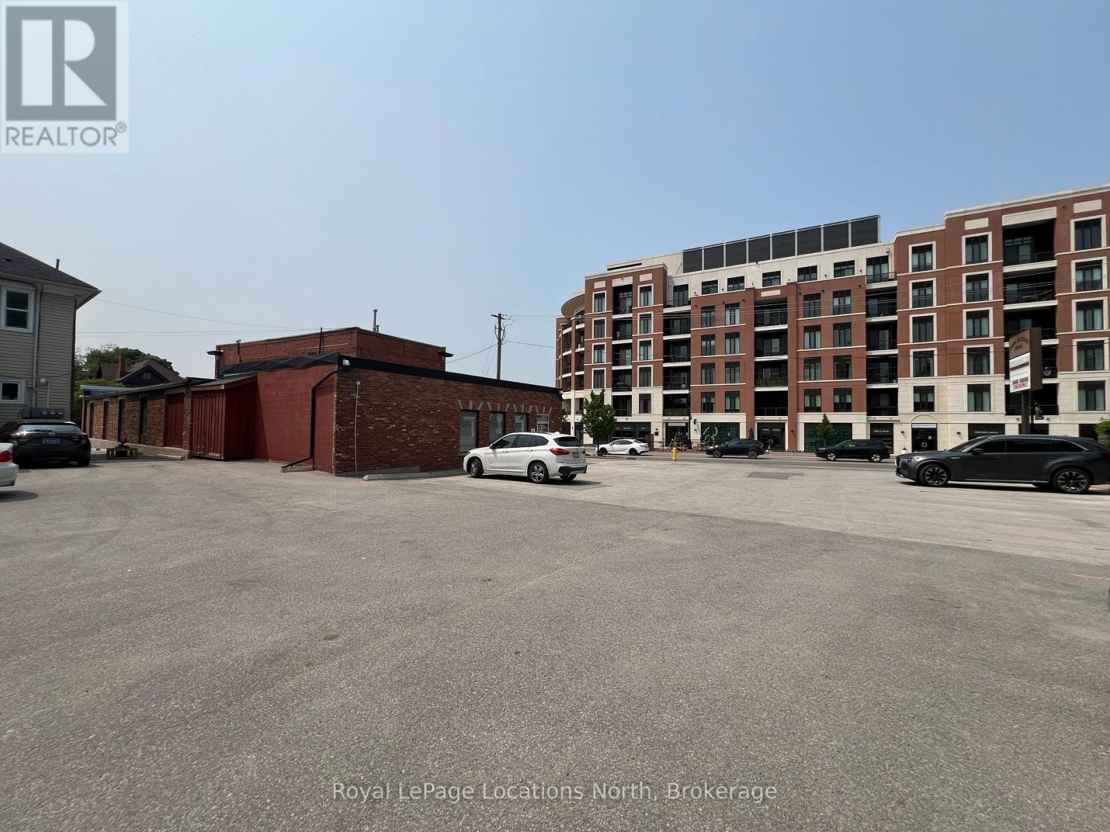 321 Hurontario Street, Collingwood, Ontario  L9Y 2M2 - Photo 13 - S12201335
