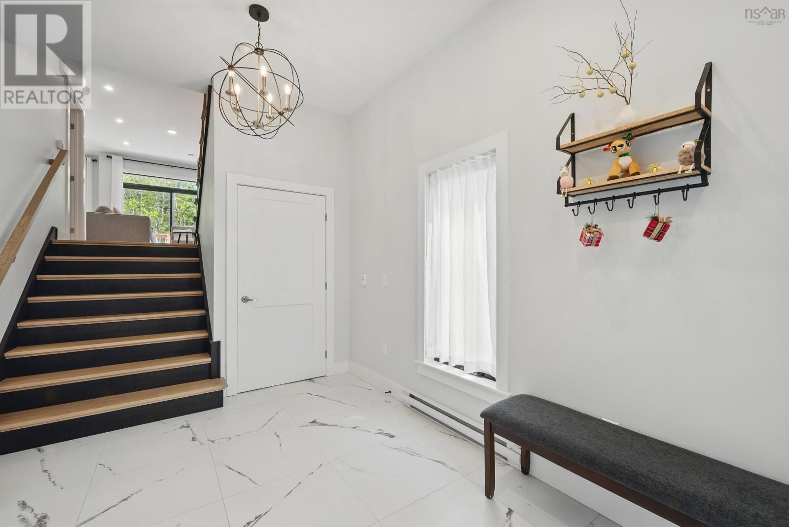 Property at 19 Trekker Drive image 3
