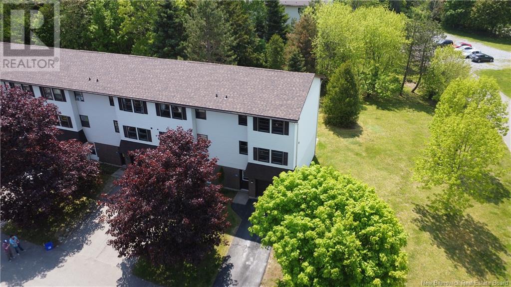 23 Hillsview Crescent, Rothesay, New Brunswick