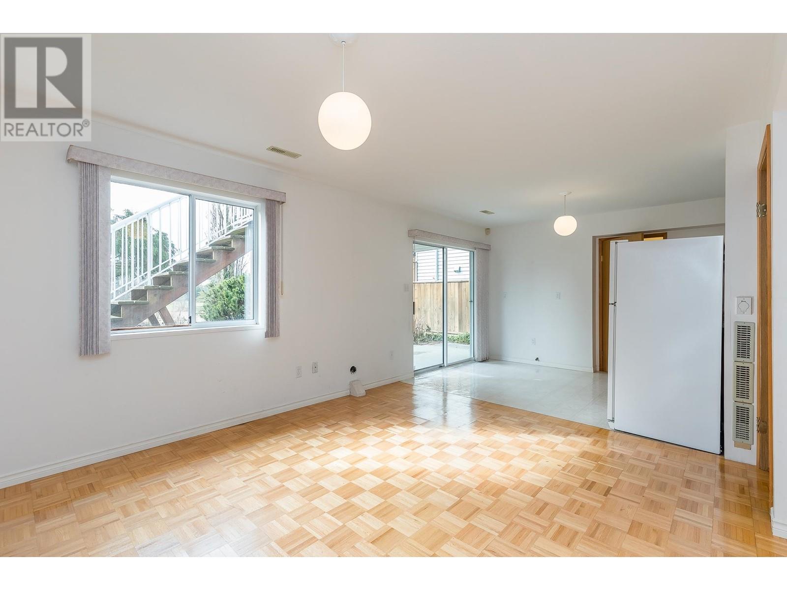 23519 Tamarack Lane, Maple Ridge, British Columbia  V2W 1B1 - Photo 32 - R3012147