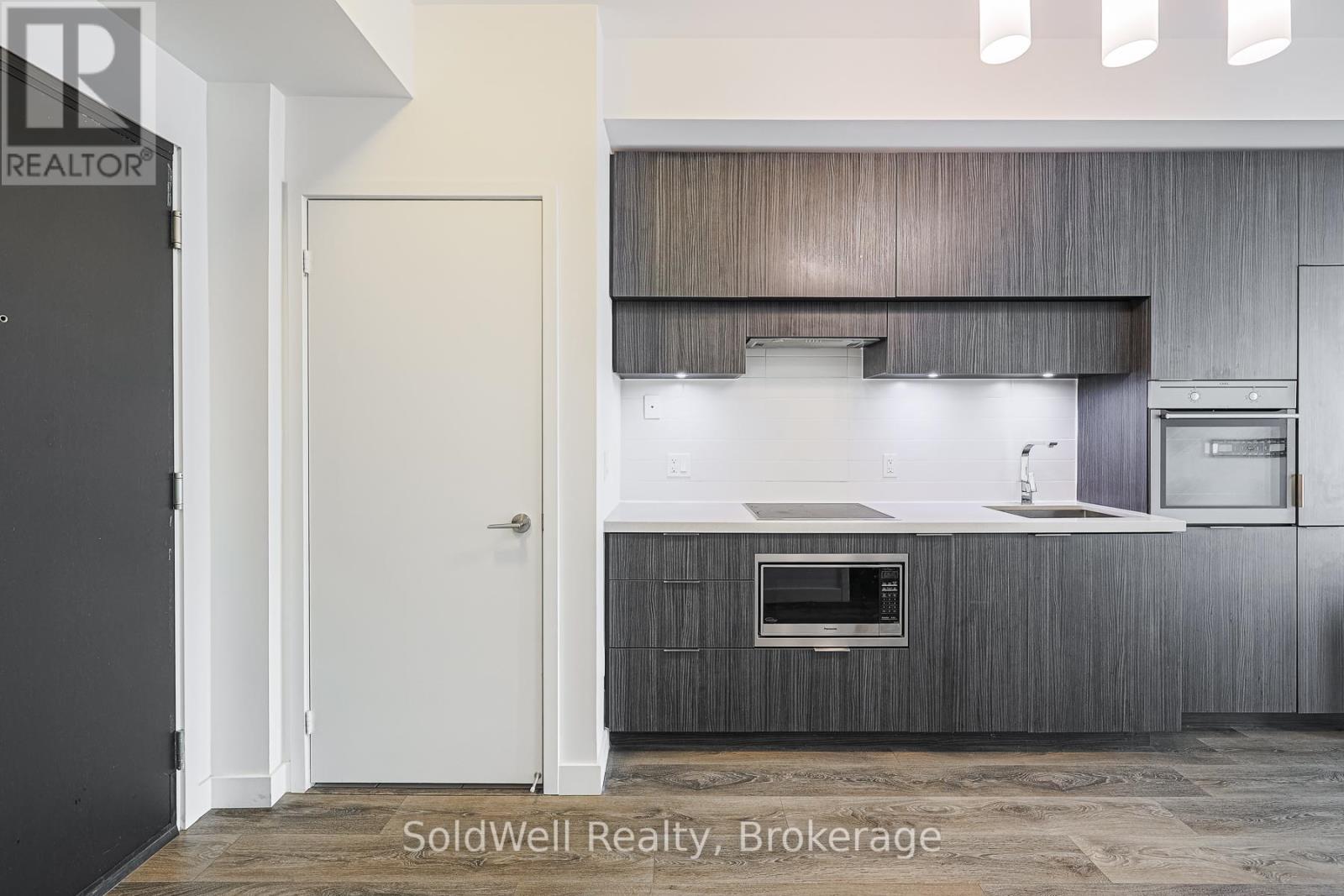 3904 - 8 Eglinton Avenue E, Toronto, Ontario  M4P 0C1 - Photo 10 - C12201280