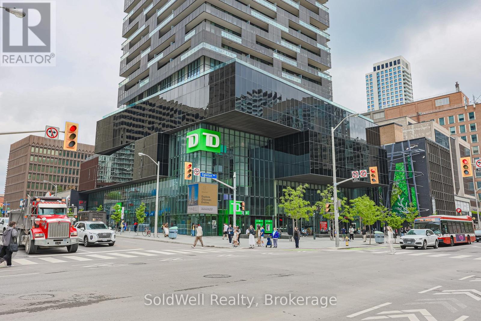 3904 - 8 Eglinton Avenue E, Toronto, Ontario  M4P 0C1 - Photo 3 - C12201280