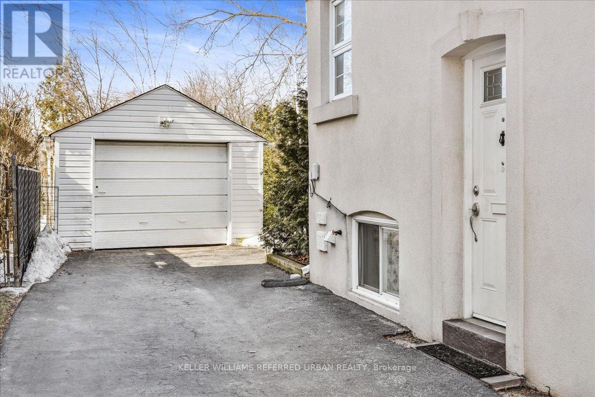 8 Abbotsford Road, Toronto, Ontario  M2N 2P7 - Photo 28 - C12201312