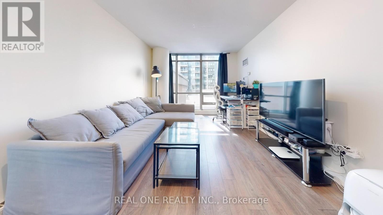 307 - 5 Mariner Terrace, Toronto, Ontario  M5V 3V6 - Photo 10 - C12201327