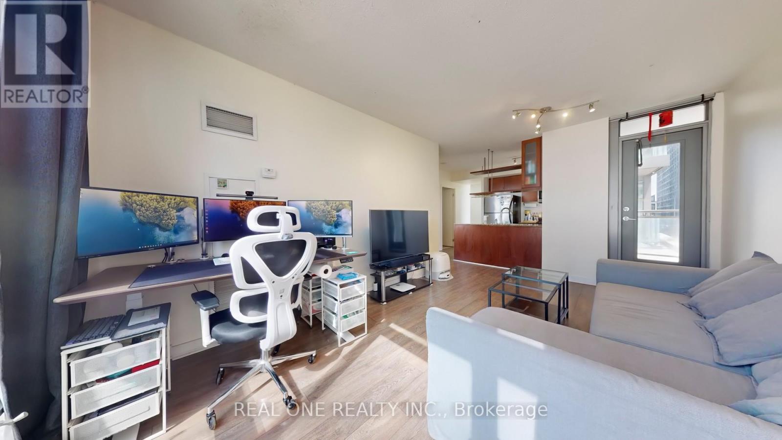 307 - 5 Mariner Terrace, Toronto, Ontario  M5V 3V6 - Photo 12 - C12201327