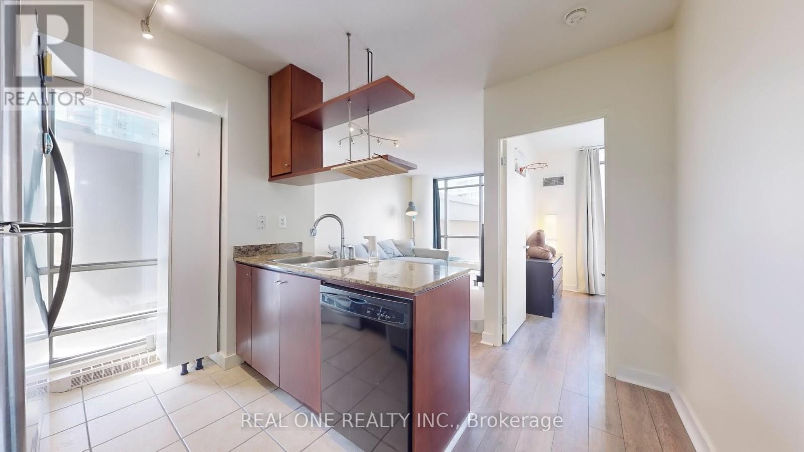 307 - 5 Mariner Terrace, Toronto, Ontario  M5V 3V6 - Photo 16 - C12201327