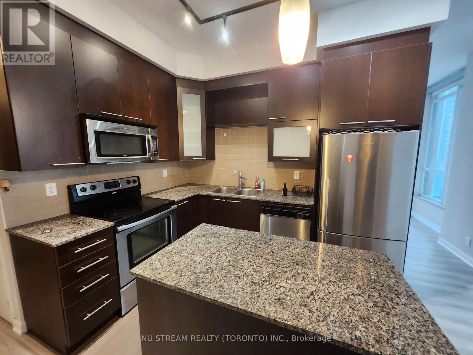 504 - 500 Sherbourne Street, Toronto, Ontario  M4X 1L1 - Photo 5 - C12201339