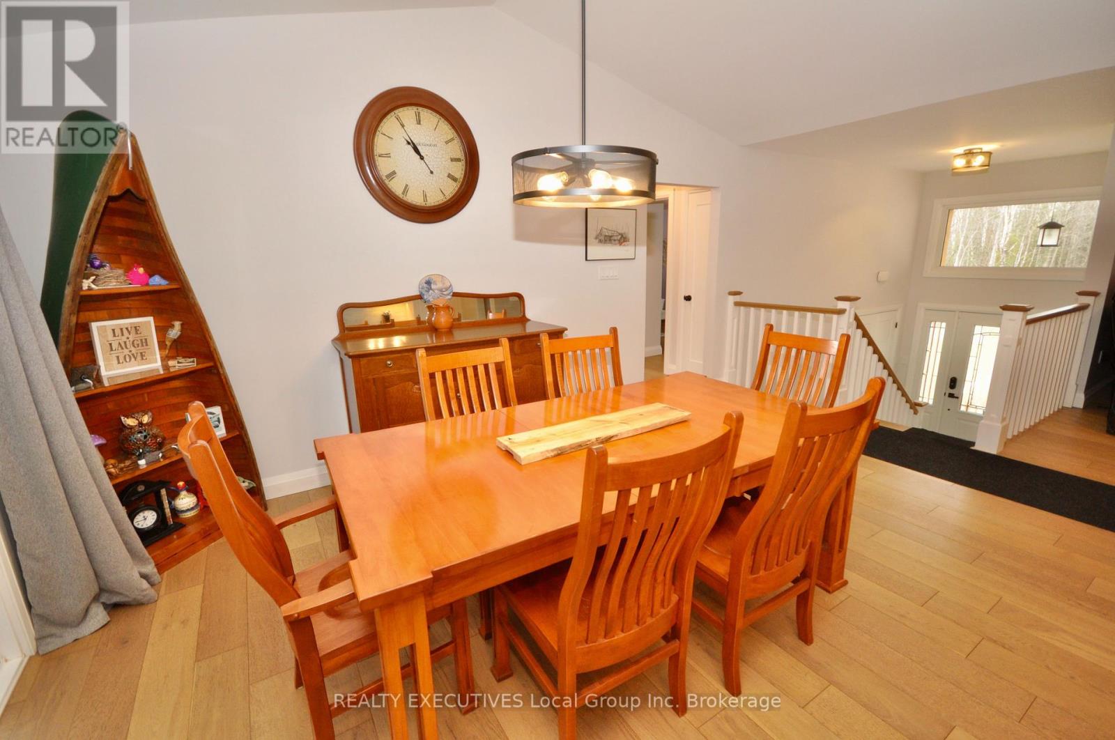 135 Hillside Lake Road, North Bay, Ontario  P1B 8G2 - Photo 8 - X12126712