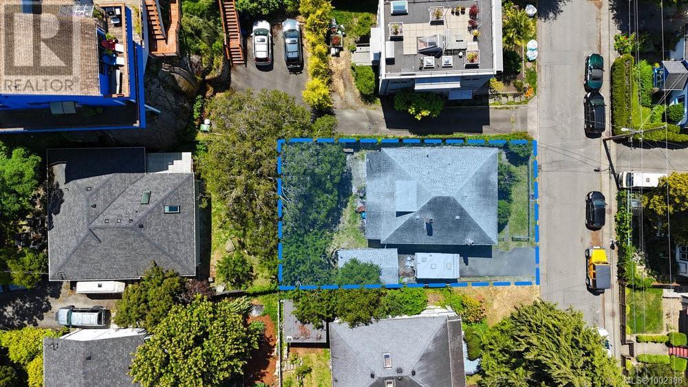 Property at 745 Front St image 1