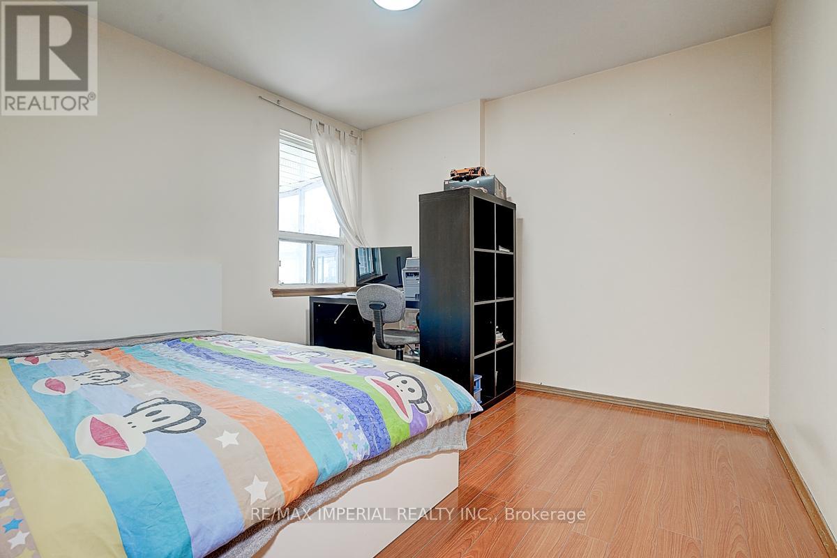 50 Glendower Circuit, Toronto, Ontario  M1T 2Z4 - Photo 19 - E12201315