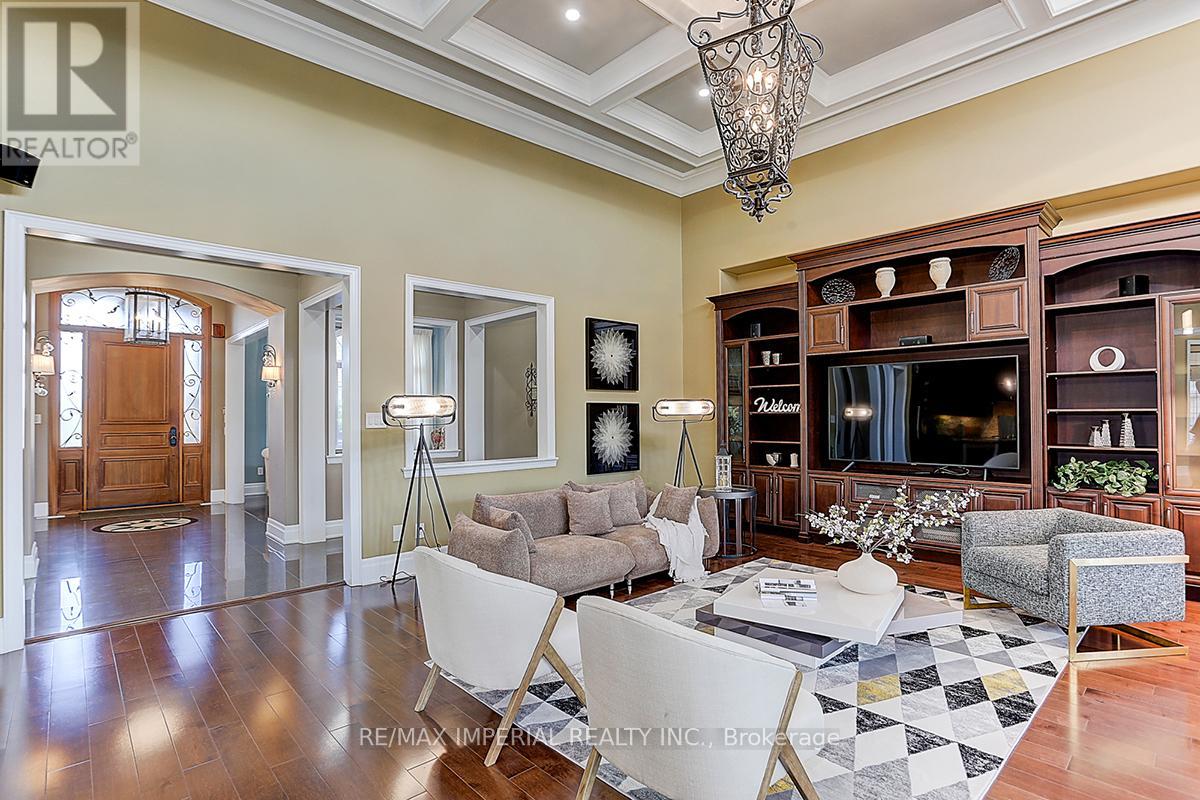 39 Fiorello Court, Vaughan, Ontario  L4H 0V4 - Photo 13 - N12201258