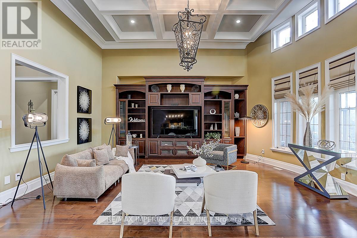 39 Fiorello Court, Vaughan, Ontario  L4H 0V4 - Photo 8 - N12201258