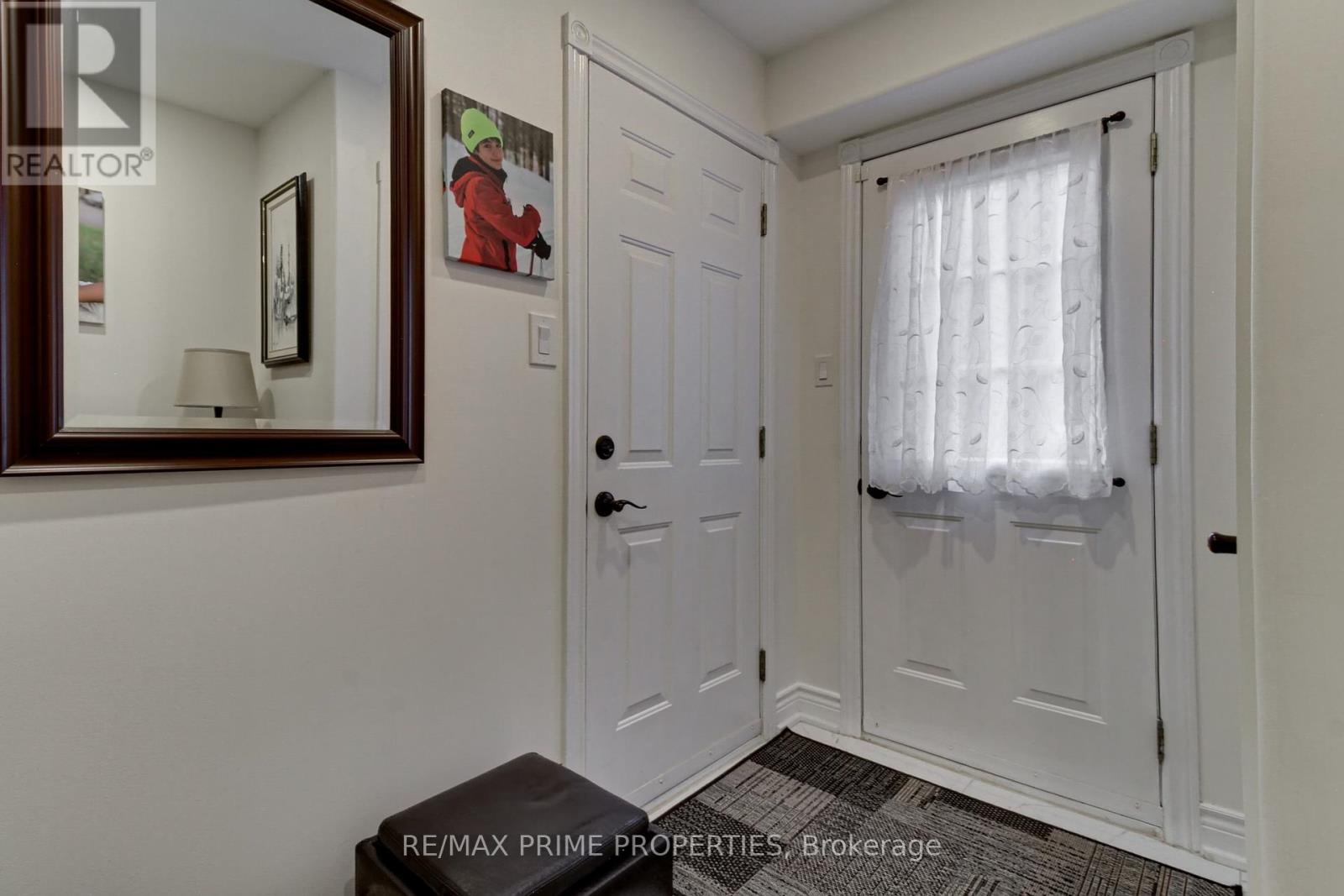 11 Kerfoot Crescent, Georgina, Ontario  L4P 4B8 - Photo 21 - N12201301