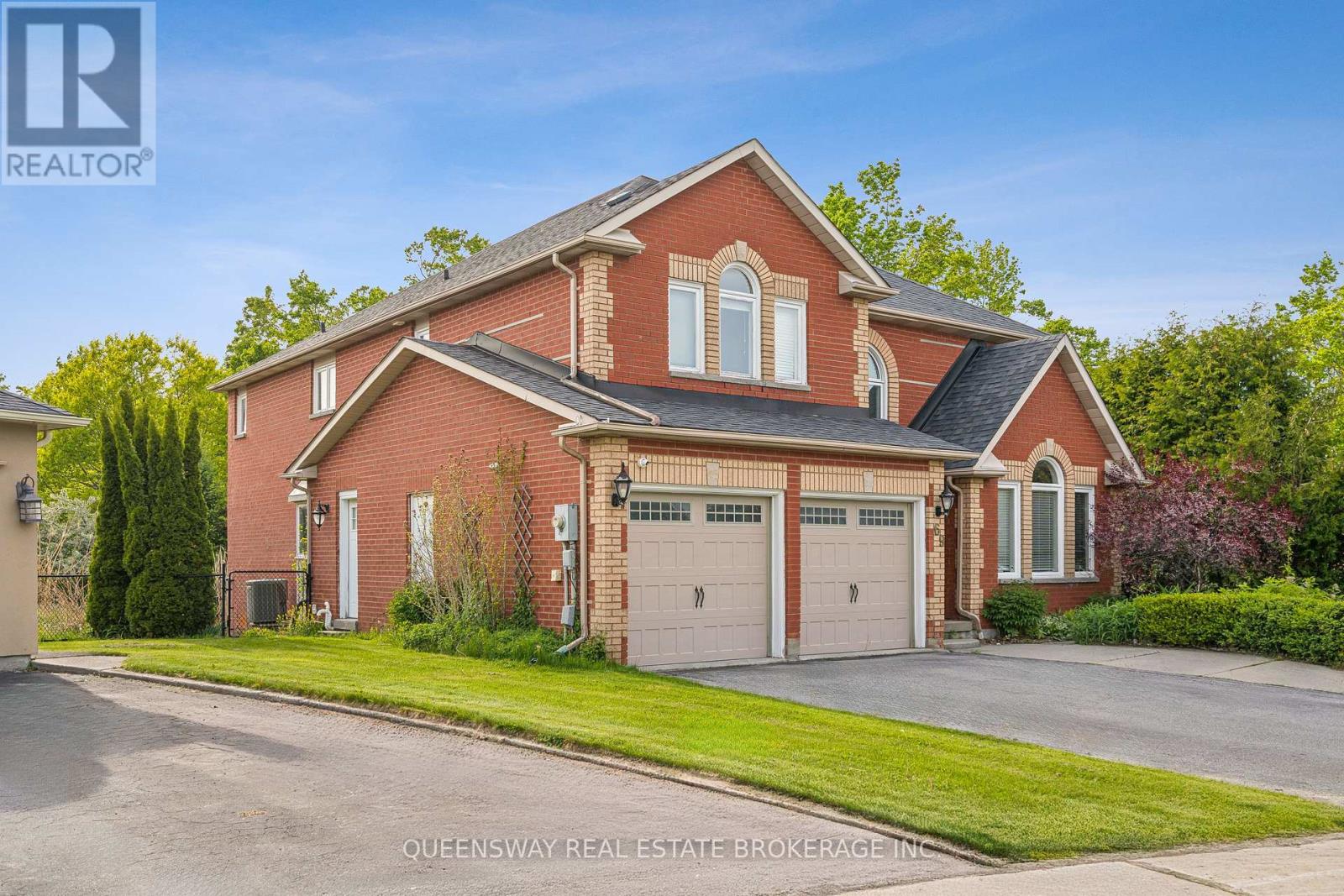 69 Cityview Circle, Barrie, Ontario  L4N 7V1 - Photo 3 - S12201283