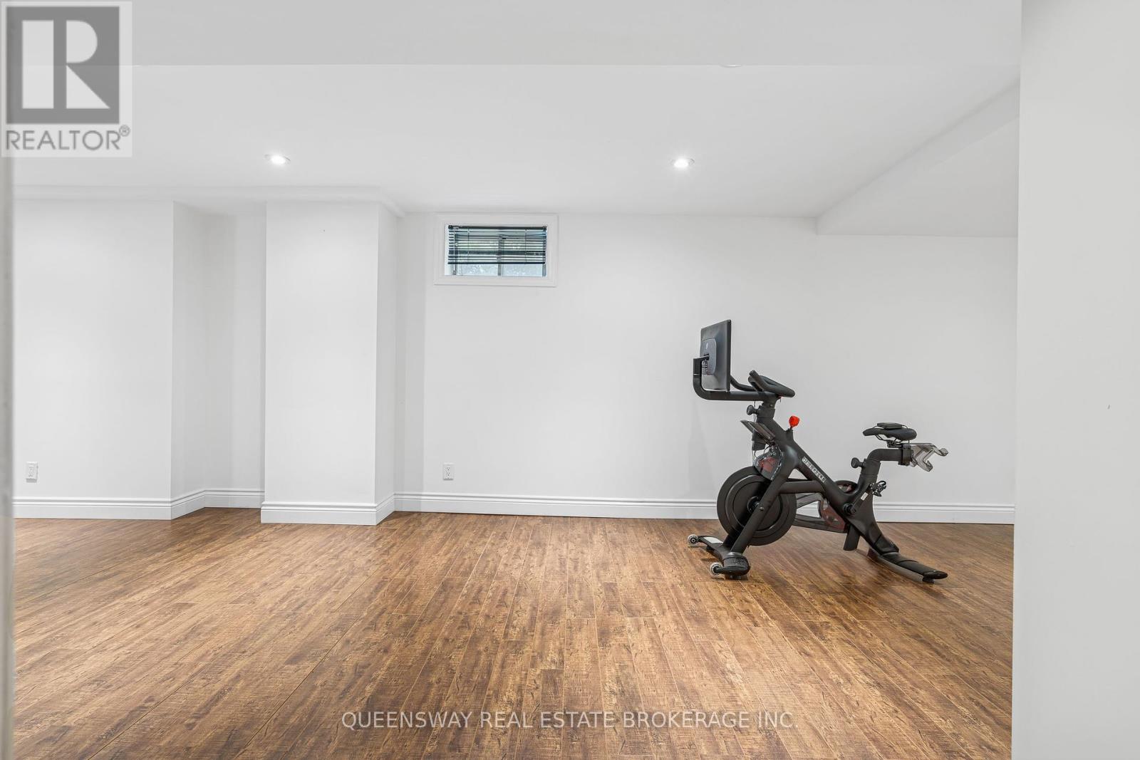 69 Cityview Circle, Barrie, Ontario  L4N 7V1 - Photo 37 - S12201283
