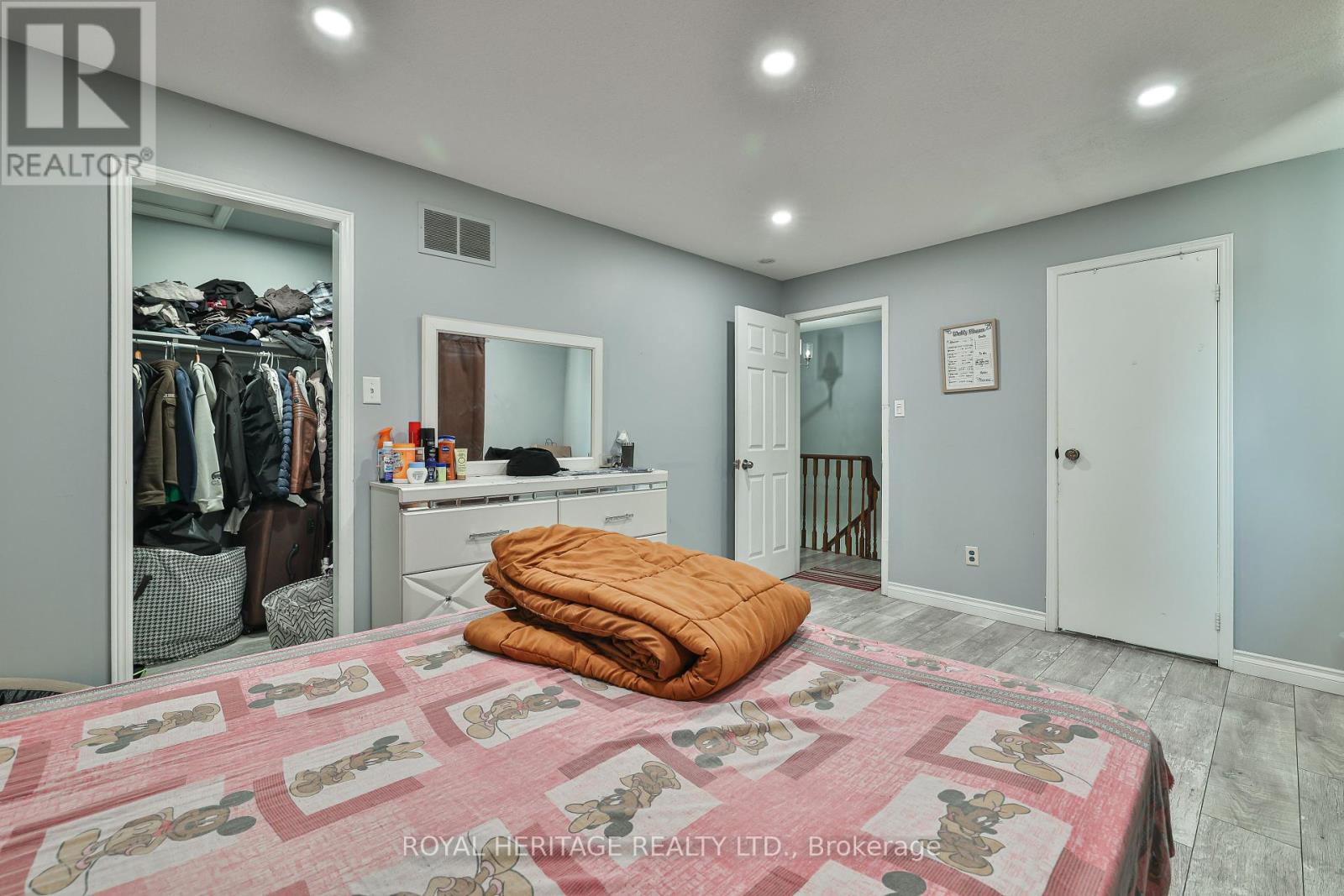 28 Nanport Street, Brampton (Westgate), Ontario  L6S 4A3 - Photo 19 - W12201266