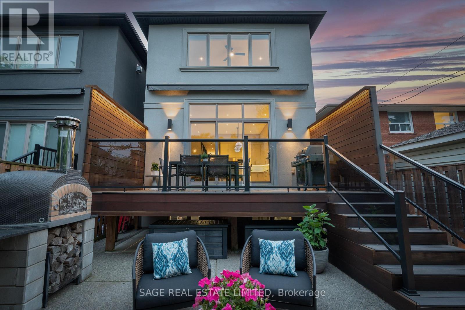 81b Seventeenth Street, Toronto, Ontario  M8V 3K5 - Photo 10 - W12201311