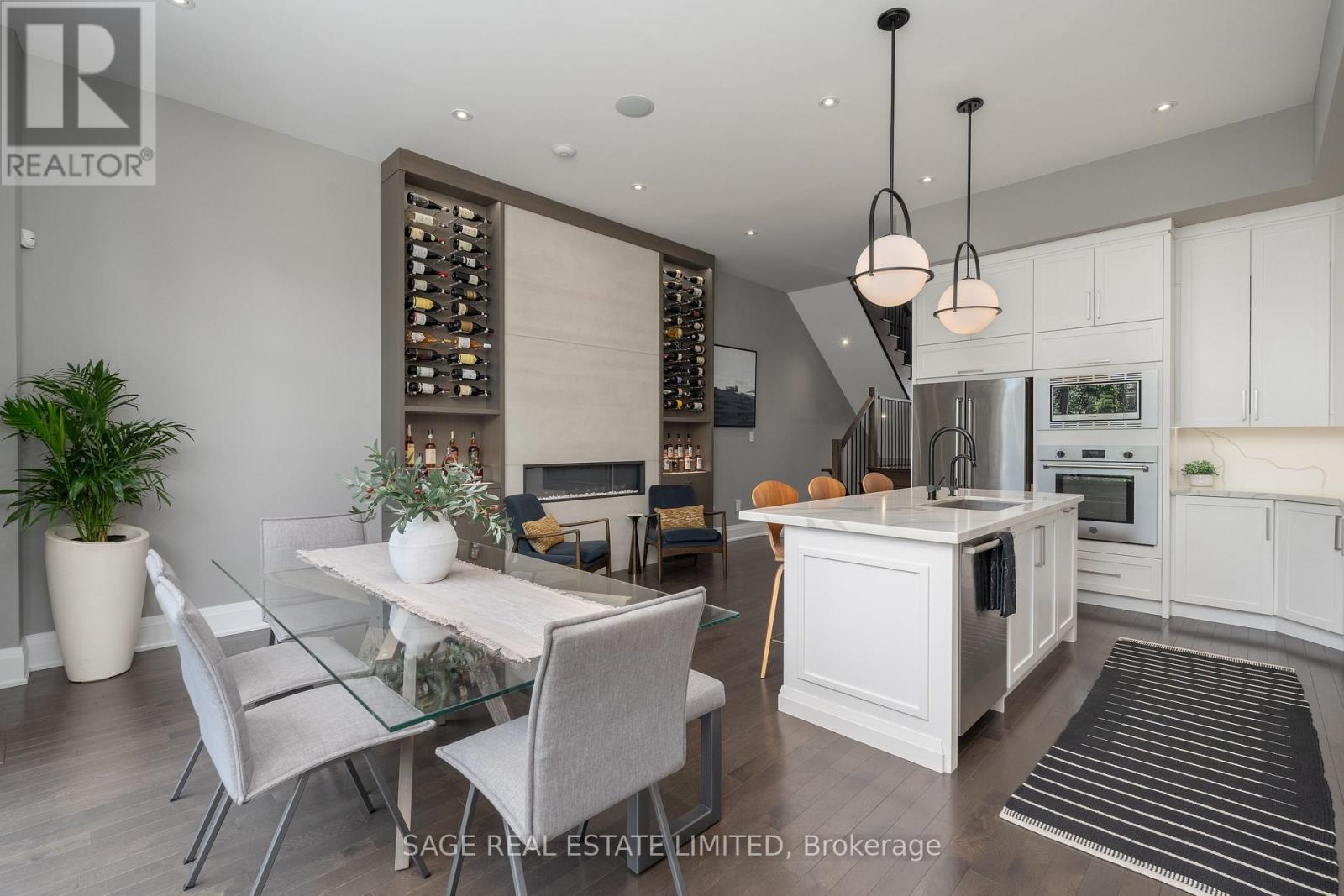 81b Seventeenth Street, Toronto, Ontario  M8V 3K5 - Photo 33 - W12201311